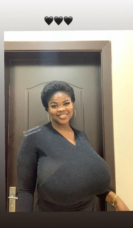 Chioma lovv onlyfans pics