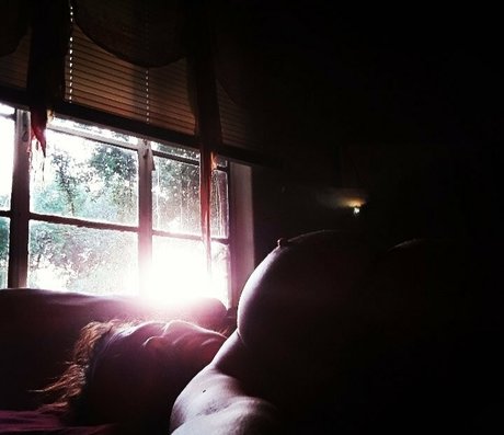 Julie K Smith onlyfans boobs