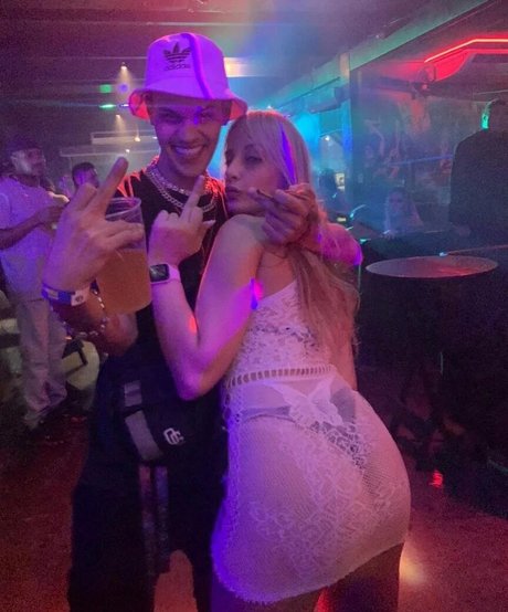 Loirinha Mily Cavalcantte onlyfans leaked.