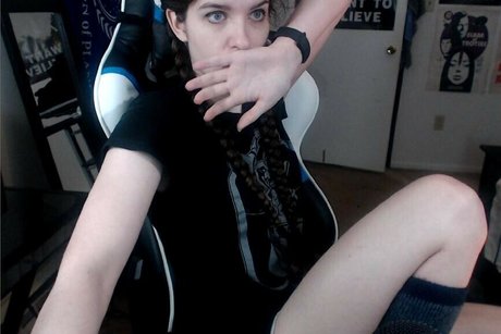 warmfreshpaint onlyfans nude porn