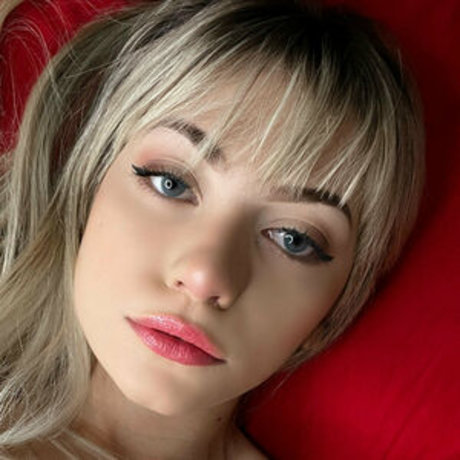 Cmeell onlyfans sex tape