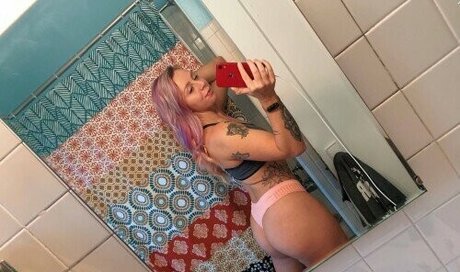 AEW Laynie Luck nudes only fans