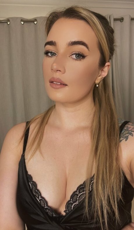 Emmaleene Matthews onlyfans sex leaks