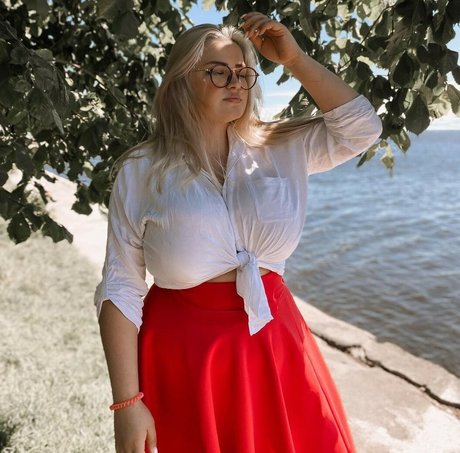 Julia Chegodar onlyfans porn