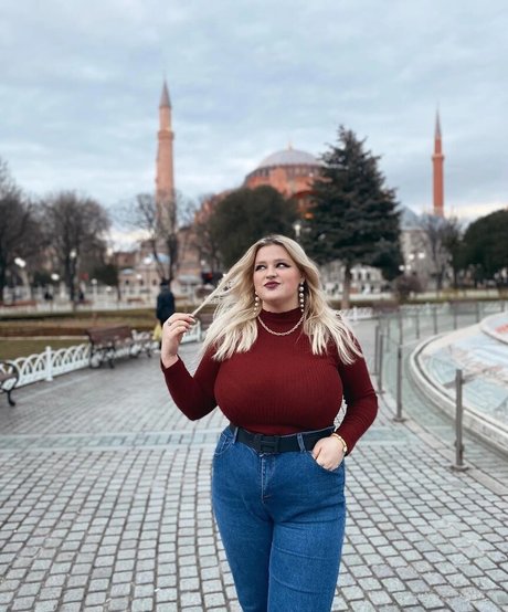 Julia Chegodar new onlyfans leak