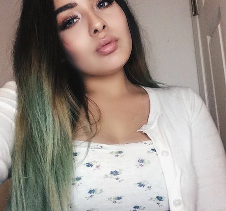 Esmeralda Quintero onlyfans leak ass