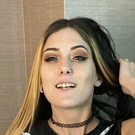 Mia Sins only fans leaks