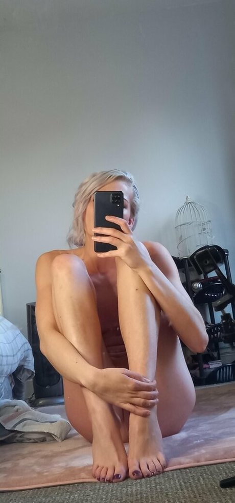 Stacey Louise pics onlyfans