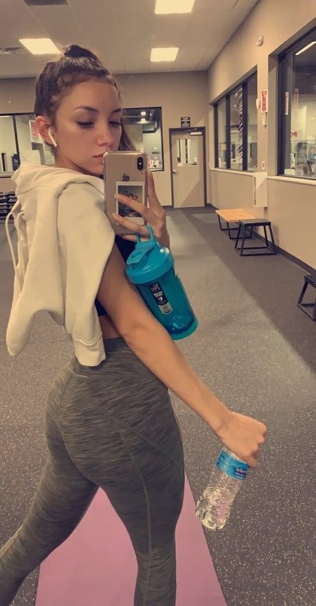 Mary Kaylaficial naked onlyfans leak