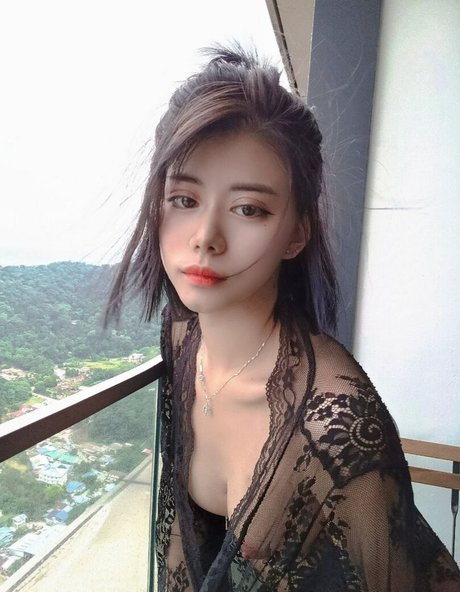 HyunIris porn onlyfans