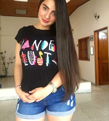 lamartinezruiz onlyfans leaked nude