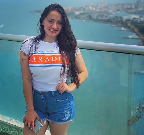 lamartinezruiz onlyfans strip tease