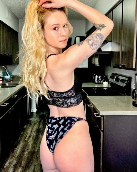 Sabine Oats pics onlyfans