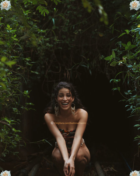 Samantha Katie James only fans leak