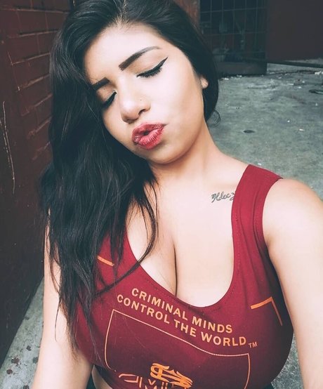 Kimberly Hdeez boobs onlyfans