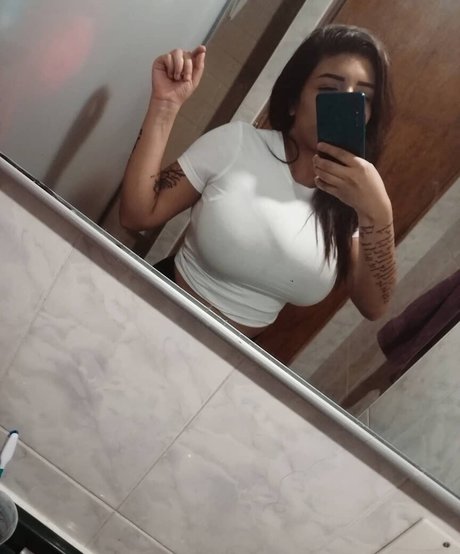 Kimberly Hdeez leaks onlyfans