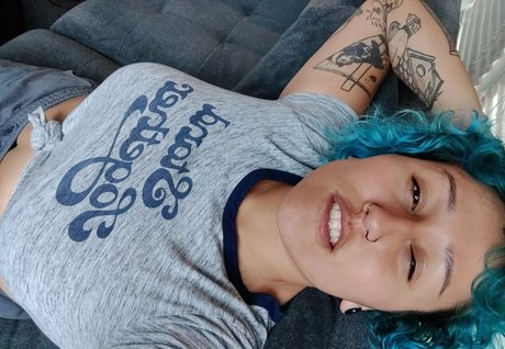 venusontheflipside on onlyfans