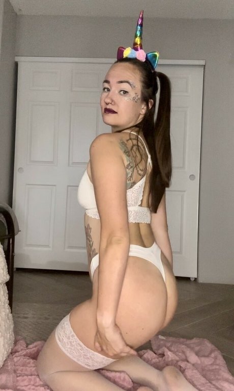 Xxxkhloekarter onlyfans porn