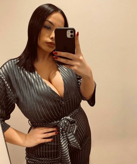 Chrysanthie onlyfans fuck