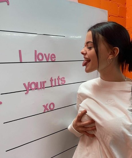 Grace Laura only fans naked