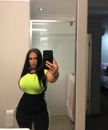 Tayla Cooper leaked onlyfans