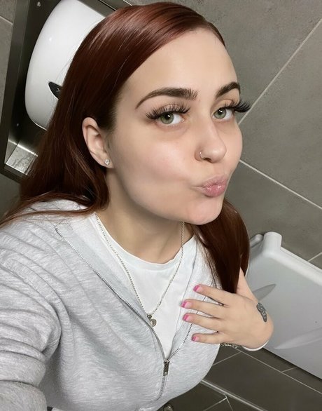 Peach Bae leaked onlyfans photos