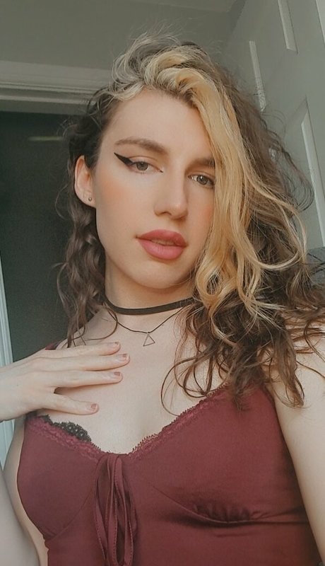 izzy winterz only fans porn