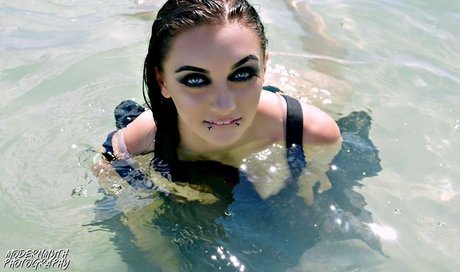 Priscilla Kelly topless onlyfans