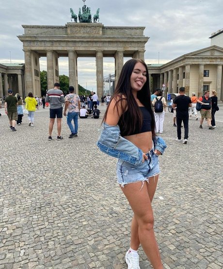 Anjelika Basova nudes only fans