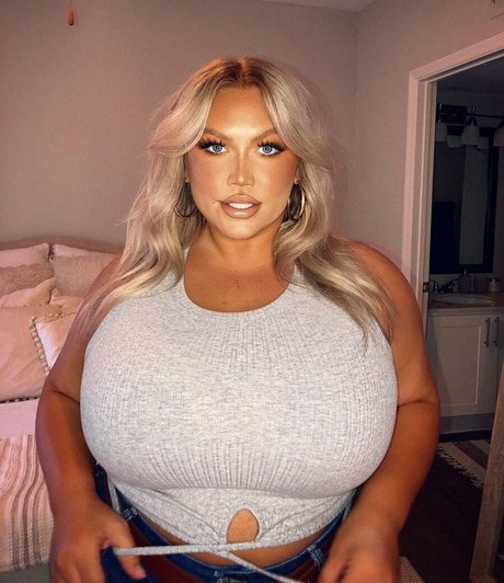 Hayden Buchko leaked onlyfans.