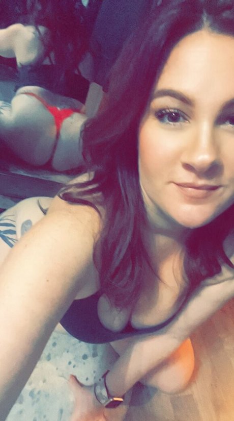 Anjuli Parker onlyfans keak