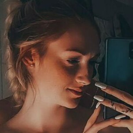 mia majestic only fans nudes