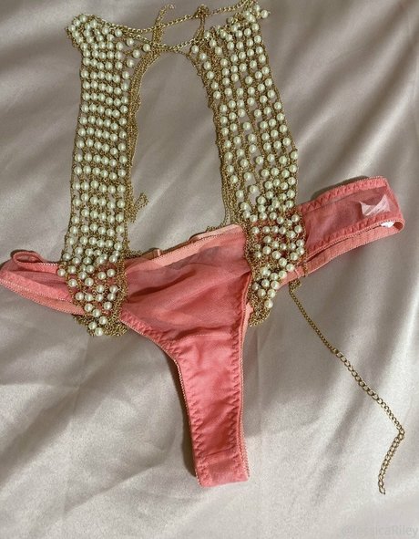 Jessica Riley onlyfans leak