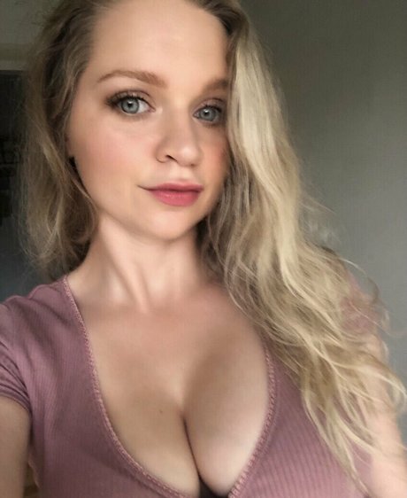 Lust4Lizzie onlyfans nudes