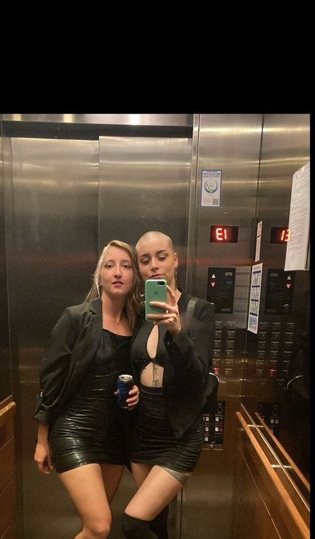 Sasha Taiga onlyfans images