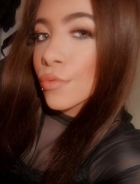 vivi2416 only fans pictures