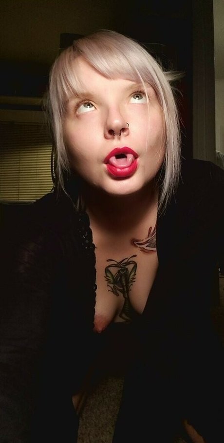 sweetfaebelle onlyfans nudes leaked