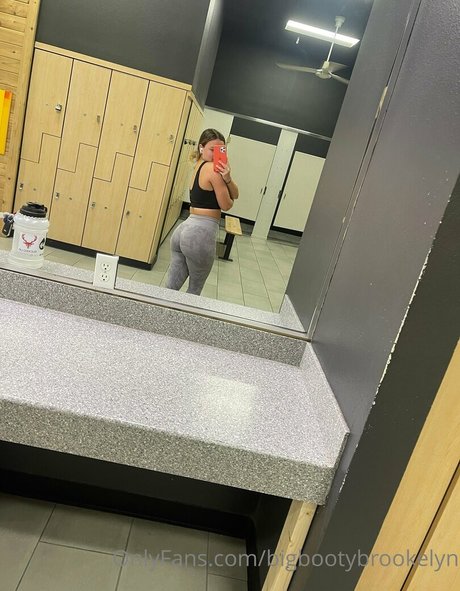 _Brookelyn onlyfans leaked naked