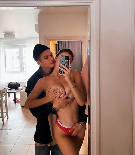 Mary Nabokova leak onlyfans