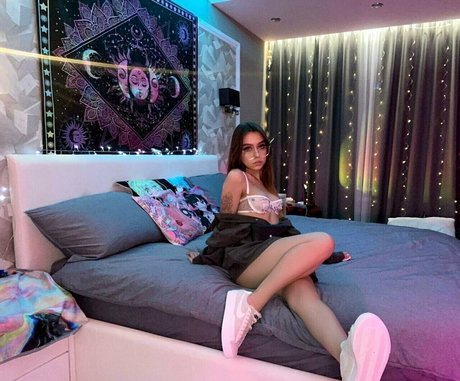 kayla aa onlyfans leaks xxx