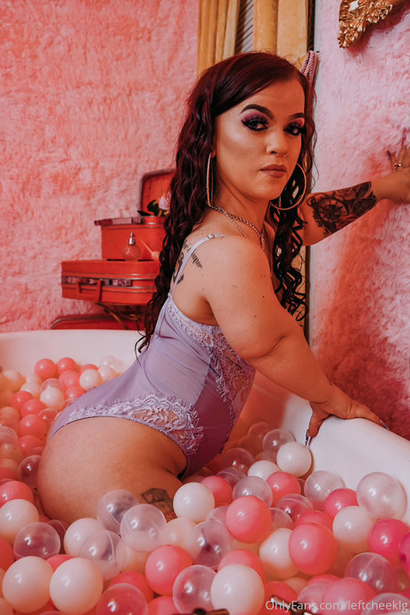 Leftcheek onlyfans ass