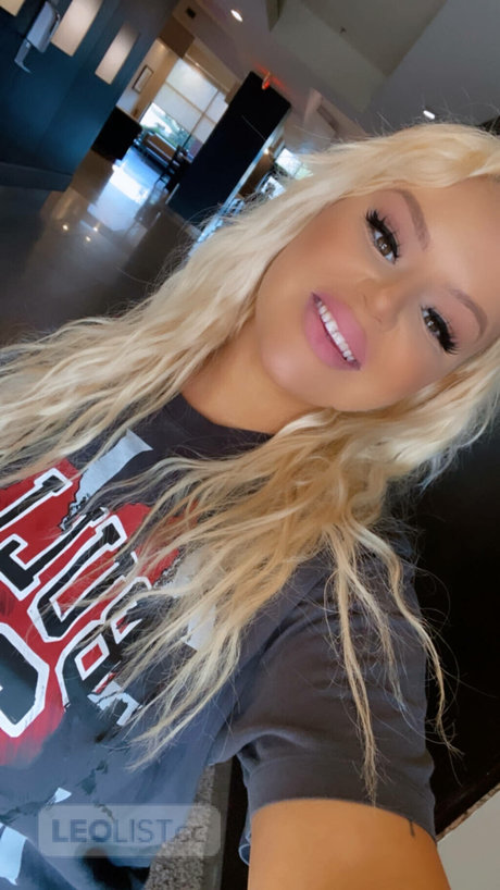 Lenabrinks onlyfans leak xxx