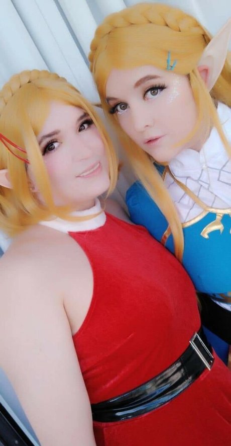 FoxyCosplay leaked onlyfans photos