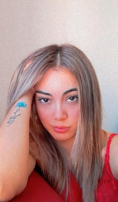 VipAylen onlyfans nude leak