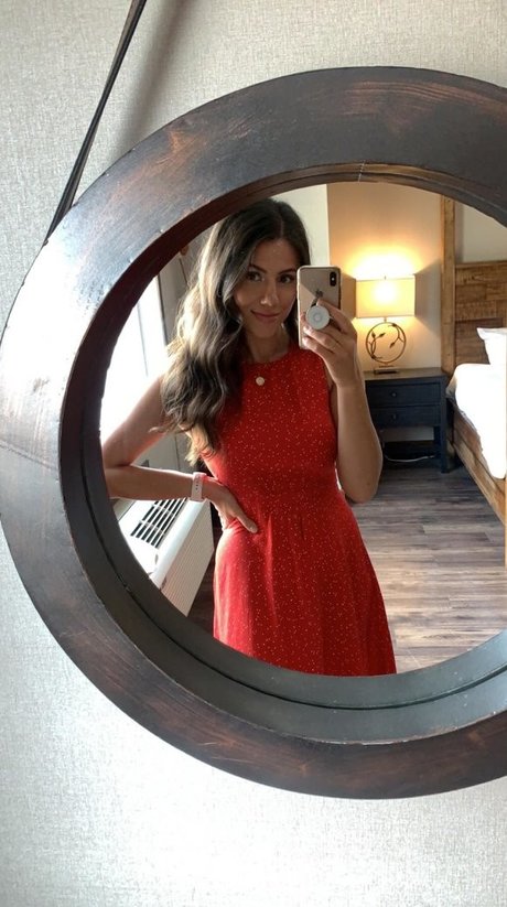 Adriana Mae naked leaked onlyfans