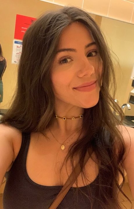 Adriana Mae naked onlyfans