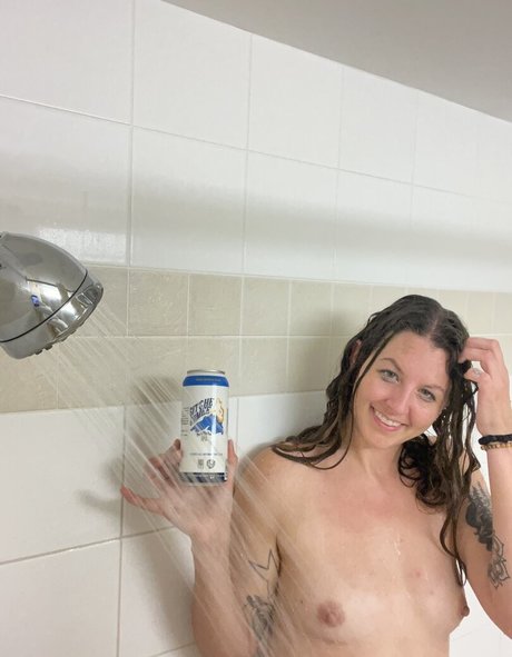 Natasha Nightly desnuda onlyfans