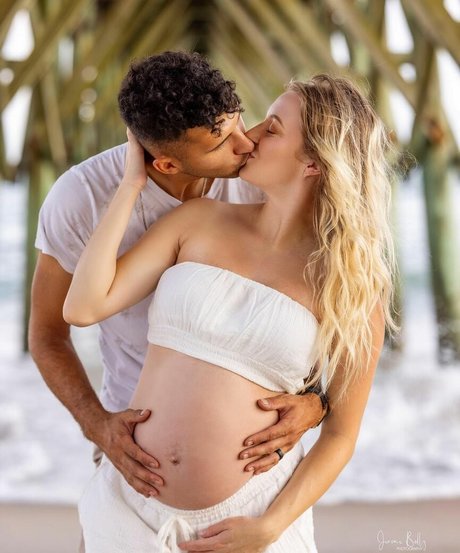 UrEbabe nude onlyfans pics