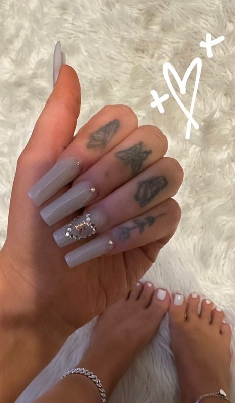 Goyard Wallet onlyfans pics