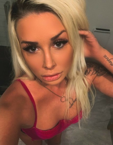 Elodie Baillargeon Roy only fans nude